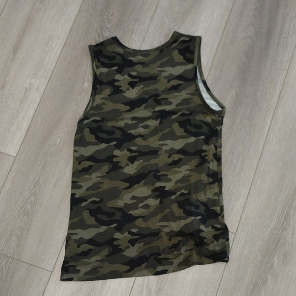 No Boundaries Green Camo Tank Top - Blessed Graphic - Picture 6 of 8